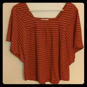 Square neck flowey blouse